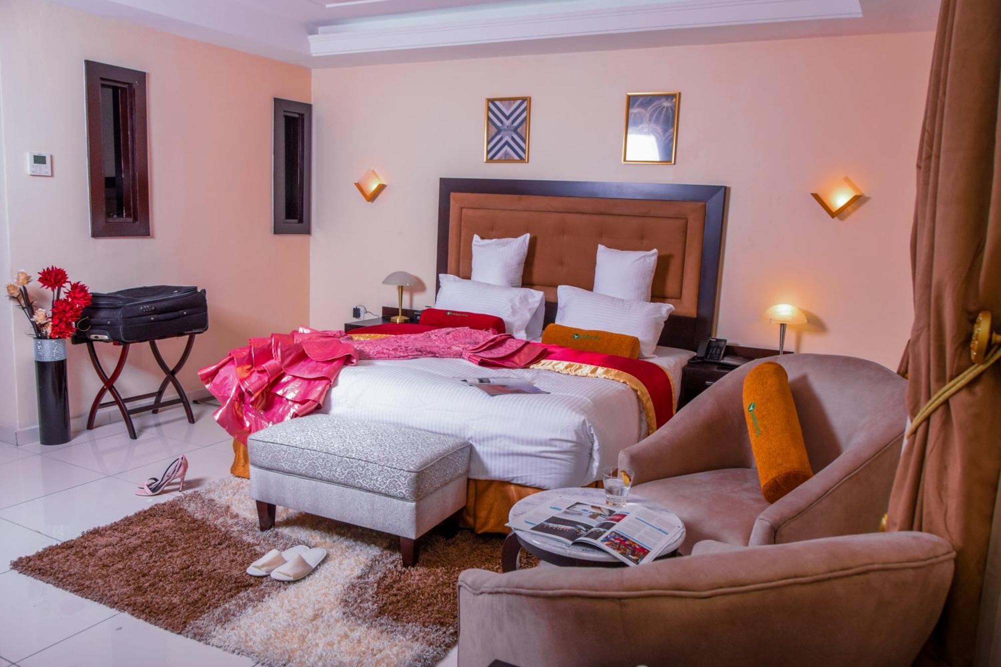 Limewood Hotel Port Harcourt Bagian luar foto