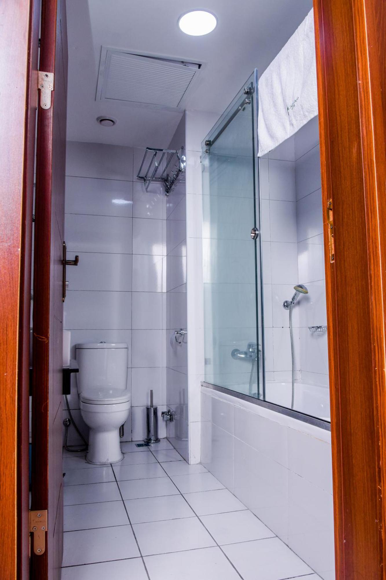 Limewood Hotel Port Harcourt Bagian luar foto