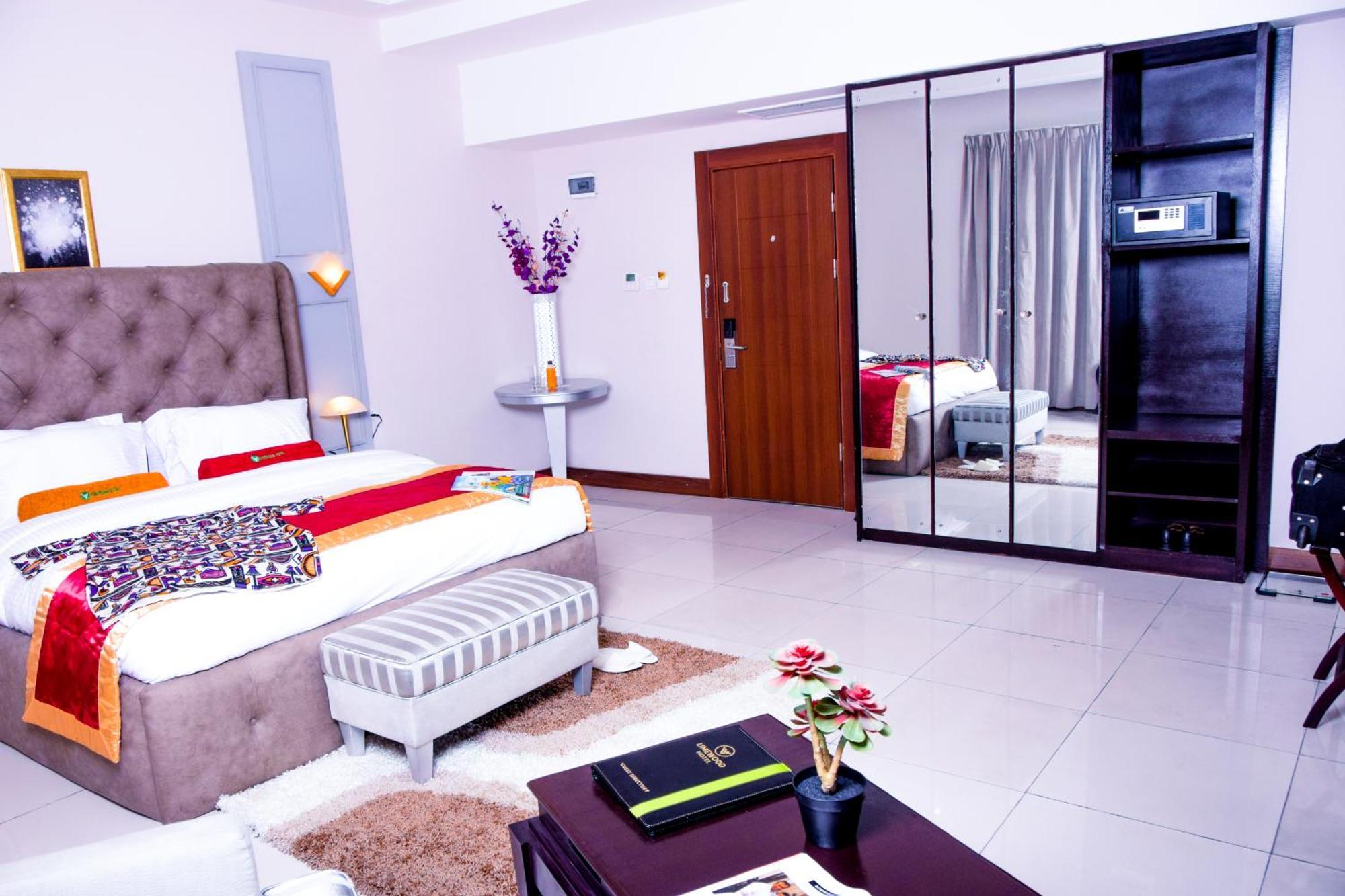 Limewood Hotel Port Harcourt Bagian luar foto