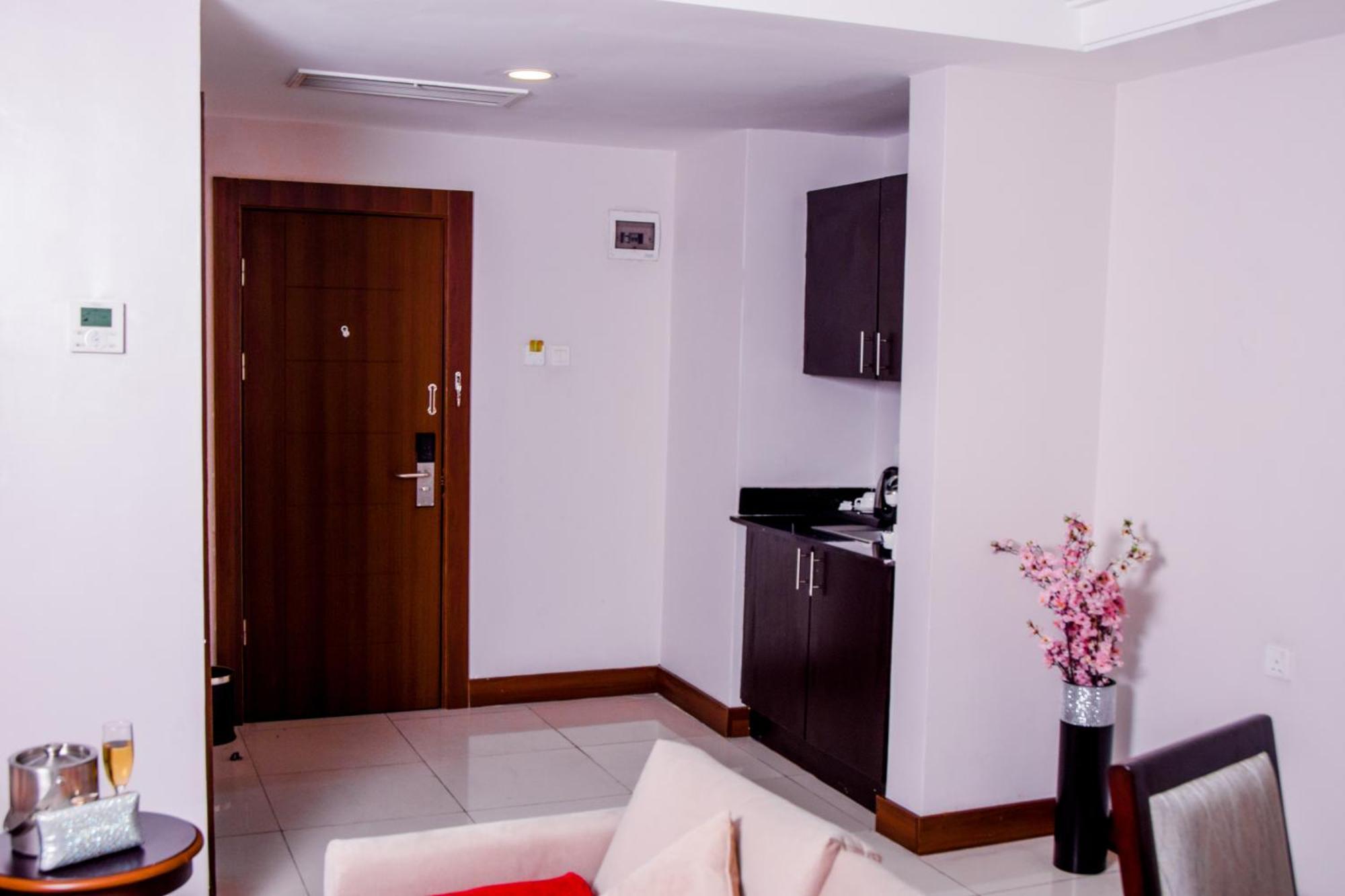 Limewood Hotel Port Harcourt Bagian luar foto