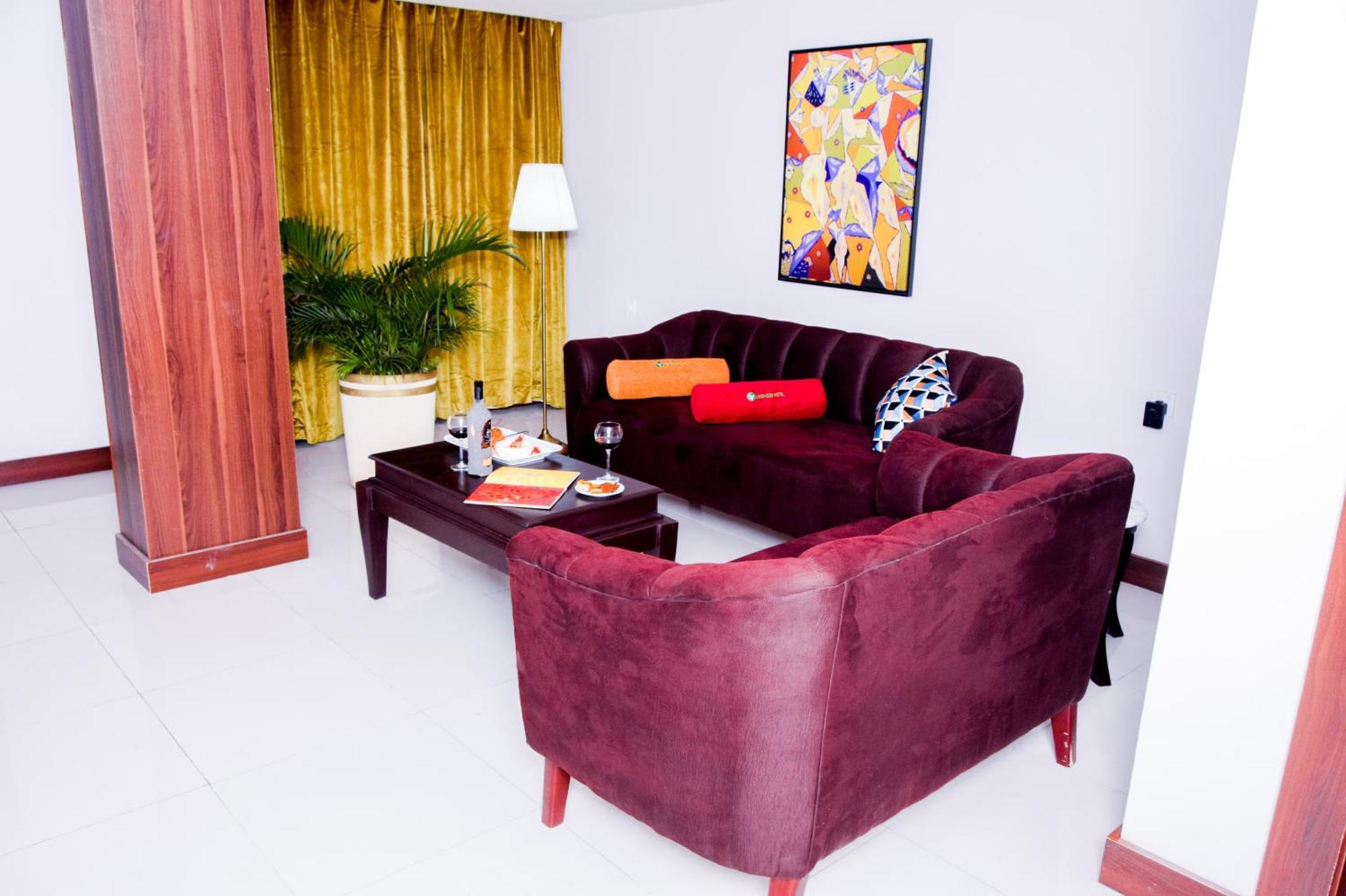 Limewood Hotel Port Harcourt Bagian luar foto