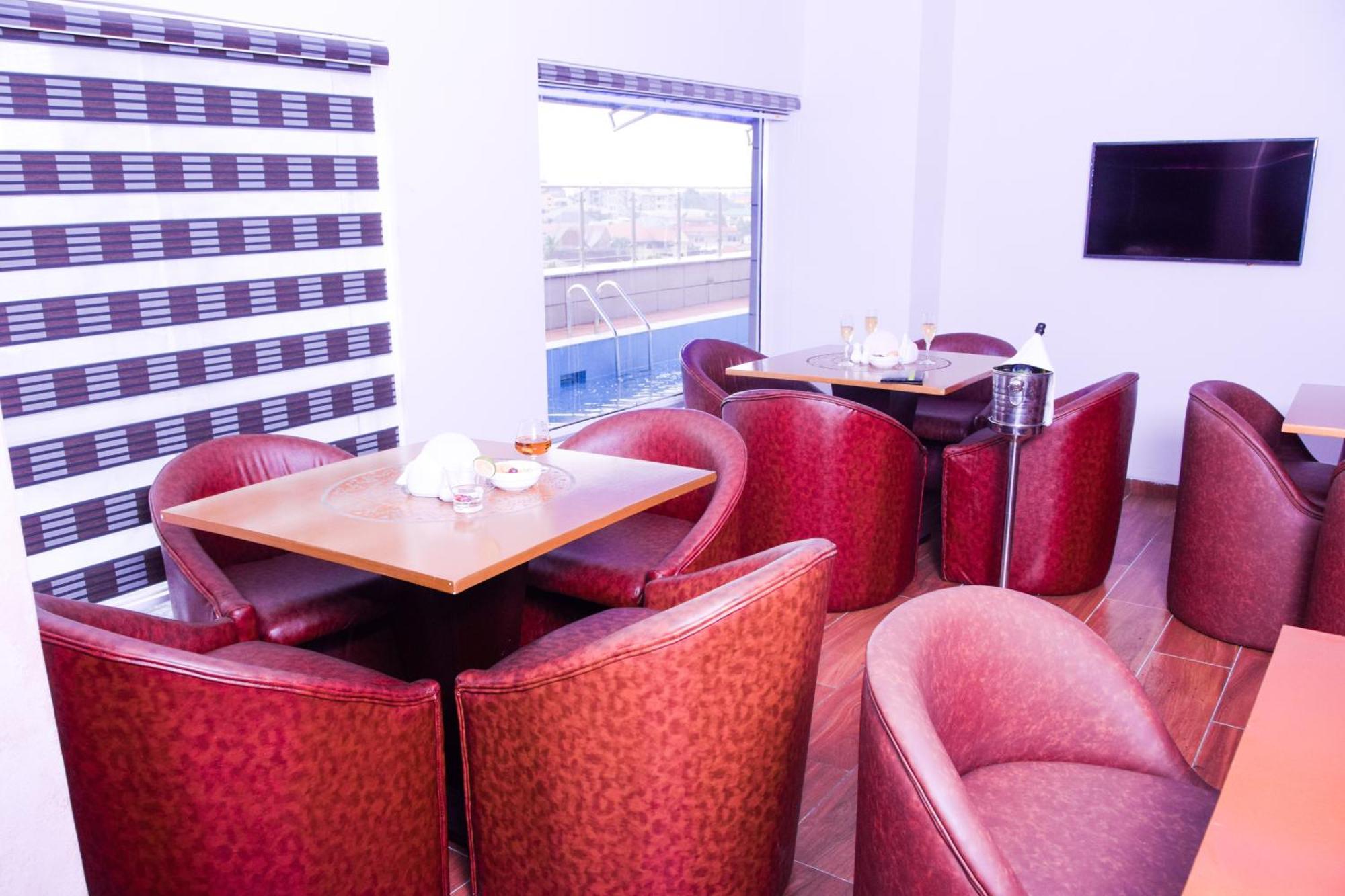 Limewood Hotel Port Harcourt Bagian luar foto