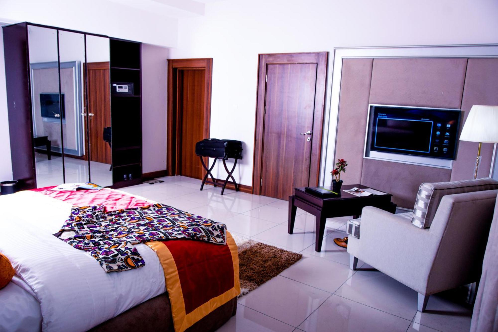 Limewood Hotel Port Harcourt Bagian luar foto
